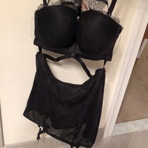 NWT VS Black Lingerie
